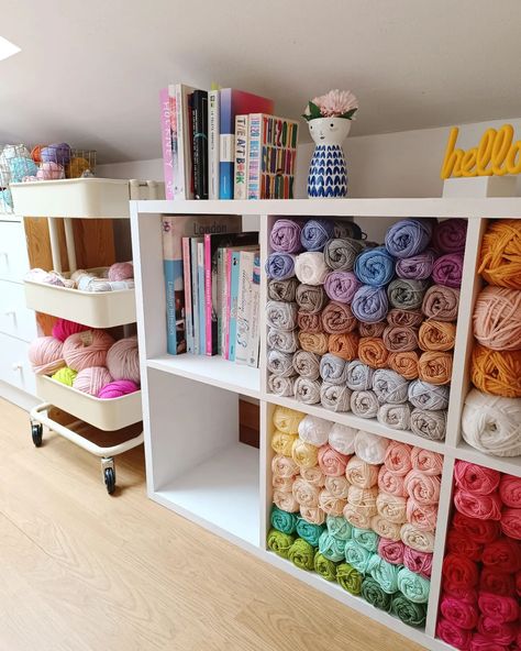 I cannot believe that there's an EMPTY SHELF in my yarn storage area! Ok, the one opposite is rammed (of course) but this one is looking decidedly depleted... 😆 I don't actually know where it's all gone because my productivity level has been close to zero this month but I'm loving how much neater it looks with a bit of extra space. I'm joking, by the way. I need to fill it up with yarn NOW! 💘🤣 Have a crafty and peaceful weekend, friends... ✨🤗 Yarn Storage Ideas, Yarn Room, Future Library, Small Room Design Bedroom, Yarn Organization, Dream Craft Room, London Interior, Craft Room Design, Yarn Storage