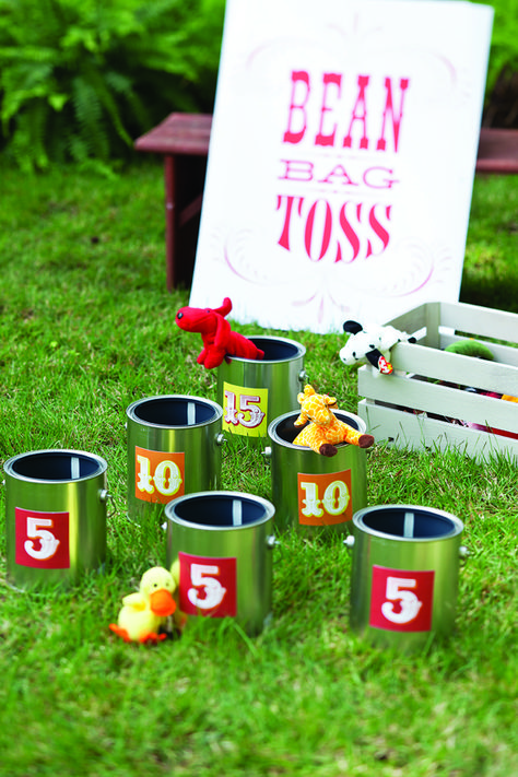 Bean bag toss party game for a summer special occasion from kids' birthday parties to a family barbecue. 🎶 #PartyPlanning #SpecialOccasions #PartyIdeas #PartyGames #Summer Diy Carnival Games, Fall Festival Games, Theme Carnaval, Fall Carnival, Diy Carnival, Festival Games, School Carnival, Carnival Themed Party, Circus Birthday Party