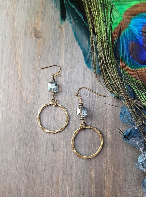 Boho Hoop Earrings, Hammered Bronze and Glass Earrings, Boho Jewelry, Dangle Earrings, Bohemian Earrings, Unique Earrings, Rustic Earrings - Etsy Bohemian Earrings Diy, Diy Metal Earrings, Jewel Crafts, Diy Earrings Dangle, Beading Earrings, Earrings Handmade Boho, Eclectic Jewelry, Boho Hoop Earrings, Sundance Style