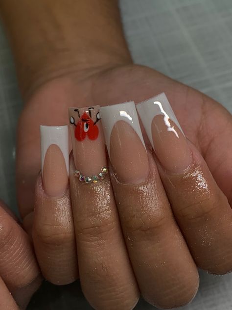 Cute Nails Bad Bunny, Bad Nails Acrylic, Bad Bunny Short Nails, B Nail Designs, French Tip Nails With Design And Gems, Bad Bunny Nails Short, Nails Acrylic Bad Bunny, Bad Bunny Halloween Nails, Bad Bunny Nails Acrylic