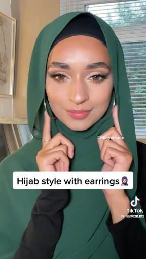 Pin by Imobiliária Zahwa Property on Por scarfs [Video] in 2022 | Hijab style tutorial, Hijab fashion, Head scarf styles Scarf With Earrings, Hijabi Style With Earrings, Hijab With Earrings Tutorial, Hijab With Earrings Style For Wedding, How To Wear Hijab With Earrings, Modern Hijab Fashion Casual, Scarf Styles Hijab, Hijab Tutorial With Earrings, Hijab Scarf Styles