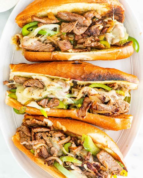 Turkey Philly Cheesesteak, Boneless Steak Recipes, Leftover Steak Recipes, Cheesesteak Sandwich, London Broil Recipes, Philly Cheese Steak Recipe, The Untold Truth, Leftover Steak, Jo Cooks