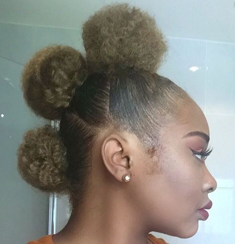 Short Natural Hairstyle Fro Hairstyles, Two Puffs, Fro Hawk, Natural Hairstyles For Short Hair, Natural Hair Woman, Natural Hair Goals, Hair Puff, Natural Hairstyle, Pelo Afro