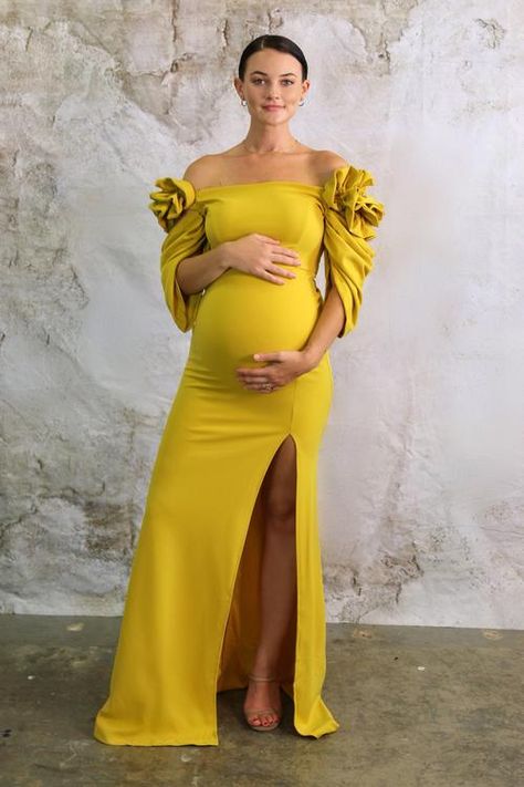 Maternity Formal Gown, Formal Pregnancy Dresses, Pregnancy Formal Dresses, Pregnant Evening Dress, Maternity Wedding Guest Outfit, Western Maternity Outfits, Maternity Formal Dress, Pregnancy Photos Ideas, Maternity Evening Wear