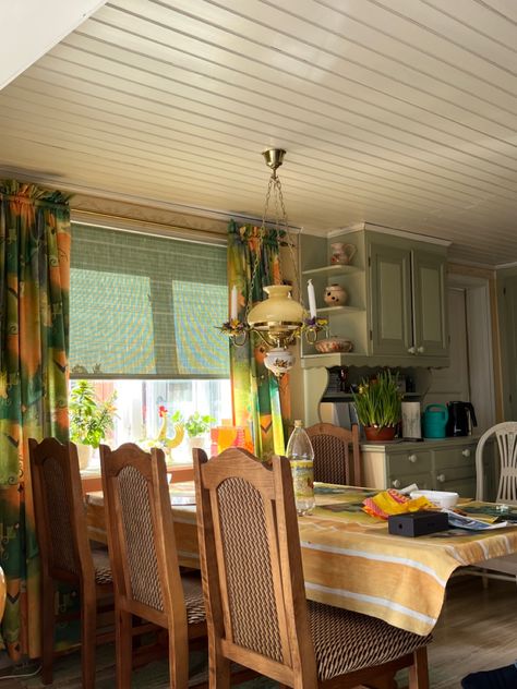 Grandparents House Aesthetic, Crowded Table, Grandma House, House Aesthetics, Grandparents House, Dream Life House, Orange Aesthetic, Grandmas House, House Stuff