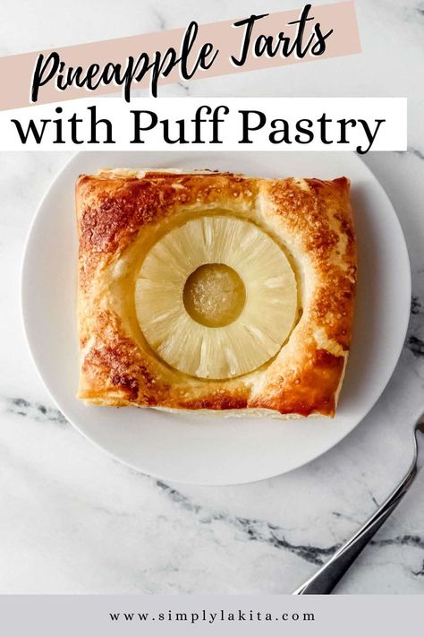 Puff Pastry Pineapple Rings, Tarts With Puff Pastry, Easy Keto Dessert Recipes, Pastry Dishes, Pineapple Tarts, Easy Keto Dessert, Crumble Tart, Turnover Recipes, Pineapple Tart