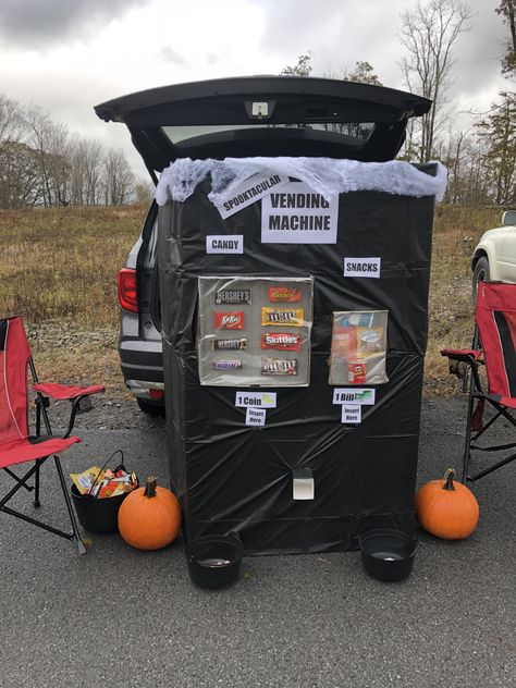 Trunk or Treat vending machine Gum All Machine Trunk Or Treat, Vending Machine Trunk Or Treat, Arcade Trunk Or Treat, Trunk Or Treat Gumball Machine, Barn Dance Party, Halloween Car Decorations, Hot Pink Wallpaper, Fund Raiser, Wallpaper Stores