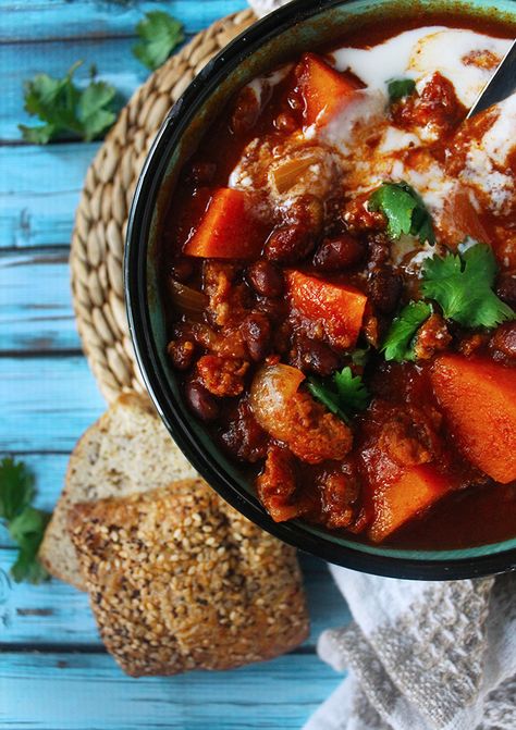 Sweet Potato Chorizo, Sausage Chili Recipe, Potato Chorizo, Grilled Skewers, Chorizo Chili, Shish Tawook, Sausage Chili, Potato Chili, Chorizo Recipes