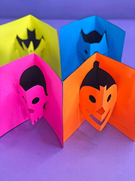 How to Make Halloween Pop-Up Cards with our free templates! Pop Up Pumpkin Card, Halloween Pop Up Cards Diy, Homemade Halloween Cards, Halloween Cards For Kids, Halloween Pop Up Cards, Chores For Kids By Age, Halloween Cards Diy, Babble Dabble Do, Halloween Arts