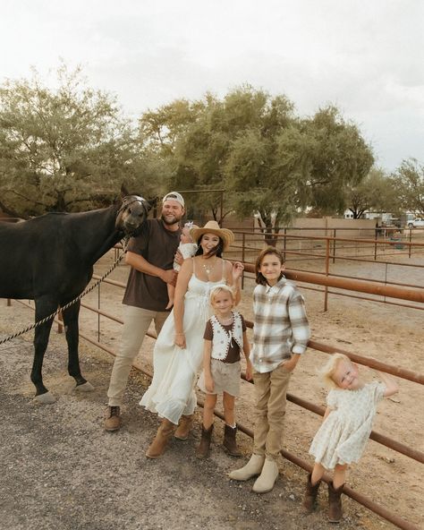 Horses 🐴 Truly my fav vibe to photograph. English. Western. I’m obsessed with all vibes! Let me photograph you with your horses! 🤩 keywords: VA family photographer | Aldie family photographer | Leesburg family photographer| Ashburn family photographer | Virginia family photographer | Sterling family photographer | DMV family photographer | NOVA family photographer | Loudoun County family photographer | Fairfax family photographer | Arlington family photographer | Bluemont family photograp... Ranch Family, Family Photo, Family Portraits, Family Photographer, Family Photos, Virginia, Let Me, Horses, Let It Be