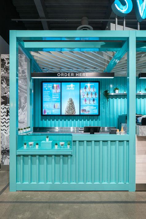 Ice Cream Kiosk, Container Coffee Shop, Food Stall Design, Juice Bar Design, Container Restaurant, Casa Cook, Container Cafe, Food Kiosk, Cafe Shop Design