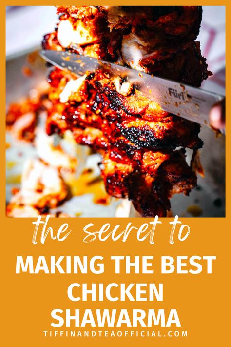 Chicken shawarma recipe picture Middle Eastern Shawarma, Rotisserie Chicken Shawarma, Sharma Chicken Recipe, Middle Eastern Street Food, Shwarma Aesthetics, Shawarma Recipe Videos, Chicken Shawarma Recipe Authentic, Lebanese Street Food, Authentic Middle Eastern Recipes