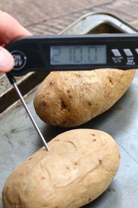 Temperature For Baked Potatoes, Vshred Recipes, Best Potatoes For Baking, Supper Sides, Leftover Baked Potatoes, Cooking Baked Potatoes, Perfect Baked Potato, Making Baked Potatoes, Potatoes In Oven