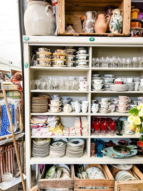 Cups, glassware, linens at a Brocante in Lyon, France French Brocante Paris Flea Markets, Paris Thrifting, Paris Flea Markets, Paris France Travel, Tours France, Parisian Cafe, Paris Vacation, Vacation Inspiration, Paris Shopping