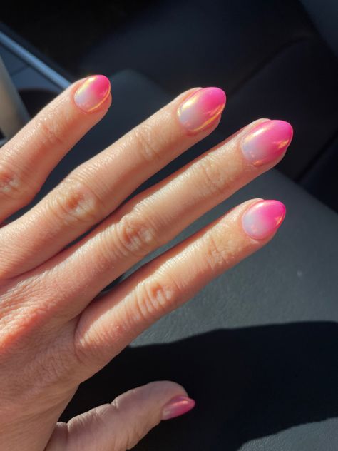 Pink And White Ombre Nails Chrome, Pink Ombré Chrome Nails, Hot Pink Chrome Nails Short, Hot Pink Ombré Nails, Pink Ombre Chrome Nails, Pink Ombre Nails Short, Chrome Pink French Tip Nails, Crome Nails Design Ombre, Pink French Tip Chrome Nails