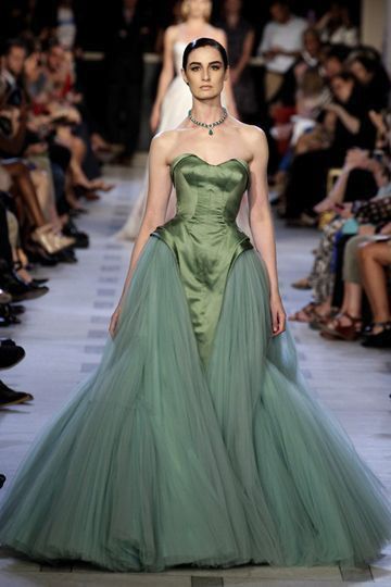 Look Gatsby, Runway Fashion Couture, فستان سهرة, Gala Dresses, Fantasy Dress, Zac Posen, Fantasy Fashion, Mode Vintage, Mode Inspiration