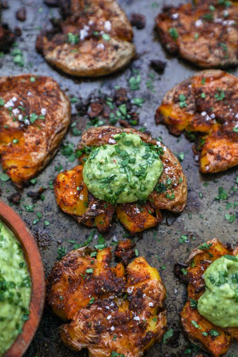 Smashed Potatoes With Dip, Food With Chimichurri, Mexican Smashed Potatoes, Vegan Smashed Potatoes, Healthy Dinner Recipes Chimichurri, Sauce For Smashed Potatoes, Smashed Potatoes Dipping Sauce, Chili Oil Potatoes, Potatoes With Chimichurri