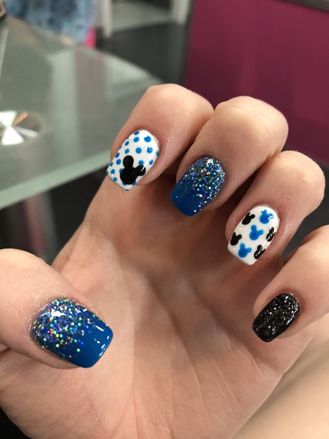 Blue Disney Mickey Mouse Nails Disney Sns Nails Designs, Blue Nails Disney, Blue Mickey Mouse Nails, Kid Disney Nails, Disney Character Nail Designs, Disney Nails Blue, Disney 100 Years Nails, Disney Up Nails, Disney Cruise Nails Design