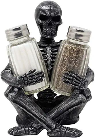 Spooky Halloween Party Decorations, Gothic Kitchen Decor, Salt And Pepper Holder, Gothic Kitchen, Scary Skeleton, Halloween Party Decorations, Spooky Halloween Party, Decor Ikea, Gothic Gifts