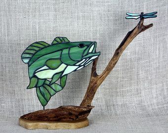 Stained Glass Fish, Fish Gifts, Large Mouth Bass, Art With Wood, Dragonfly Stained Glass, Foil Method, Stained Glass Animals, Stained Glass Ornaments, Iridescent Green