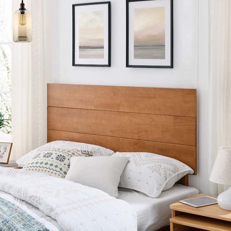 Bed without headboard decor