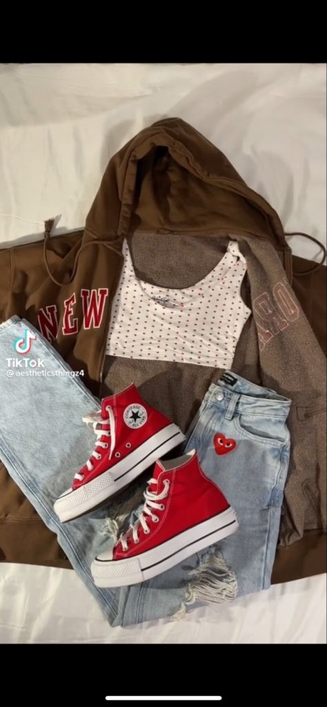 Cute Converse Outfits, Red Converse Outfit, Red Shirts, Converse Outfits, Converse Outfit, School Fit, Red Converse, Downtown Outfits, Fresh Cherries