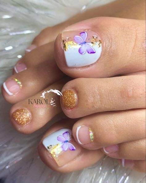 Feet Nail Design, Pedicure Designs Toenails, Pedicure Nail Designs, Gel Toe Nails, Acrylic Toes, Acrylic Toe Nails, Pretty Toe Nails, Pedicure Designs, Pretty Gel Nails