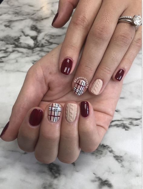 Thanksgiving Nail Colors, Thanksgiving Nails Acrylic, Thanksgiving Nails Color, Thanksgiving Is Coming, Prettiest Colors, Stars Nails, Thanksgiving Nail, Fall Gel Nails, Plaid Nails