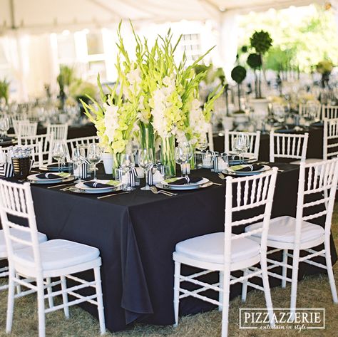 Black Table Cloth White Chairs, Black Table White Chairs Wedding, Black Tablecloth White Chairs, White Chairs Wedding, Black Tablecloth Wedding, Black Wedding Table Setting, Black Table Cloth, Black Tablecloths, White Stripes Wedding