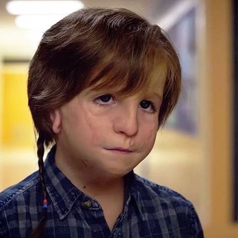 Wonder Auggie, Jacob Tremblay, House Md, Batman Wallpaper, Disabled People, Favorite Movie, Great Movies, Riverdale, South Park