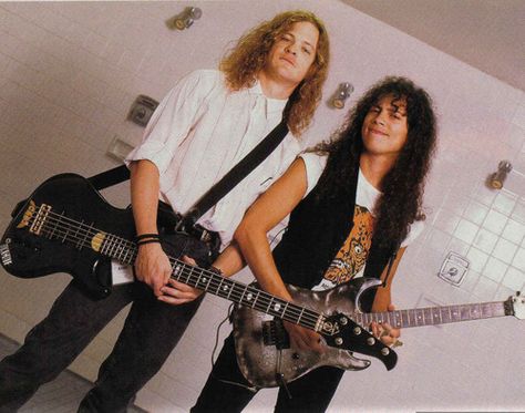 Jason Newsted and Kirk Hammett Jason Metallica, Jason Newsted Metallica, Kirk Metallica, Kirk Hammet, Metallica Band, Jason Newsted, Lars Ulrich, Metal Men, Ride The Lightning