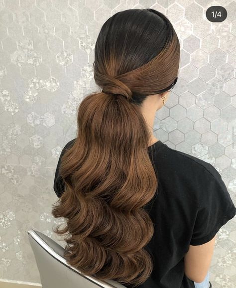 Bridal Hair Ponytail Brunette, Hair Down Styles, Bridesmaid Hair Inspo, Hair Stayl, Peinados Hair Styles, Glamour Hair, Prom Hairstyles For Long Hair, Hair Stylist Life, Aesthetic Hair