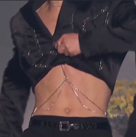 Jungkook Body Chain, Body Chain Lingerie, Silver Punk Style Body Jewelry With Chain, Metal Chain Choker Body Jewelry, Gothic Metal Chain Body Jewelry, Dance Style, Jungkook Abs, Belly Chain, Dance Fashion