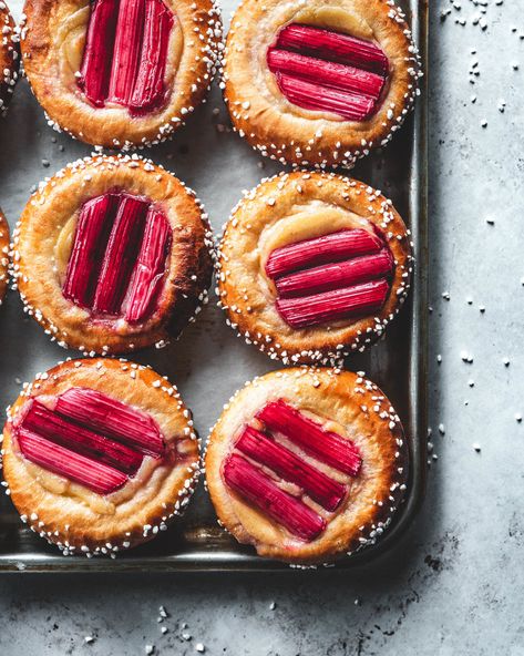 Recipes — The Boy Who Bakes The Boy Who Bakes, Edd Kimber, Growing Rhubarb, Blueberry Topping, Rhubarb And Custard, Cookie Spread, Choux Pastry, Vanilla Ice, Vanilla Ice Cream