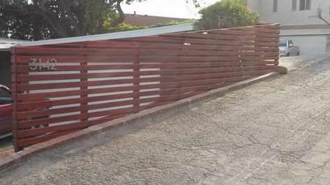 modern horizontal wooden fence panels - Google Search | OGRODZENIE | Pinterest | Wooden fence ... Sloped Fence, Horizontal Fences, Yard Fence Ideas, Horizontal Slat Fence, Wooden Fence Panels, Wood Fence Design, Wood Fences, Sloped Yard, Yard Fence