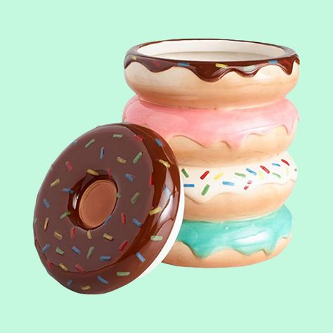 Donut food themed cookie jar Tip Jar Ideas, Donuts With Sprinkles, Sprinkles Design, Favour Jars, Colorful Donuts, Cookie Container, Coil Pots, Tip Jar, Ceramic Cookie Jar