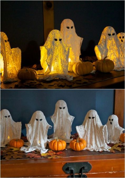 You can really spook up your porch with a few small ghosts made from cheesecloth. Make them whatever size you need and if you want something great for a foyer table, these work well. Diy Halloween Dekoration, Cheap Diy Halloween Decorations, Halloween Fest, Hallowen Ideas, Halloween Decor Ideas, Diy Halloween Decor, Adornos Halloween, Manualidades Halloween, Cheap Halloween