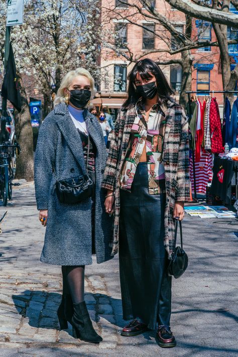 Screaming Lady, Weekend In New York City, Weekend In New York, Pink Faux Fur Coat, Red Cowboy Boots, Rainbow Sneakers, Green Wig, Ladies Who Lunch, Beautiful Weekend