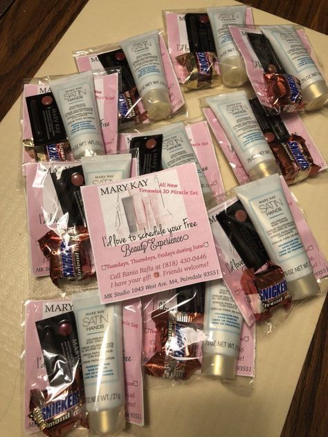 Mary Kay samples Mary Kay Goodie Bags Ideas, Mary Kay Home Office Ideas, Mary Kay Swag Bag Ideas, Nail Care Goodie Bags, Mary Kay Goodie Bags, Makeup Goodie Bags Ideas, Mary Kay Sample Bags Ideas, Mary Kay Booking, Mary Kay Organization