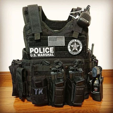 Police Duty Gear, Police Tactical Gear, Tactical Loadout, Echipament Tactic, Tactical Men, Swat Police, Tactical Armor, Police Support, Police Life