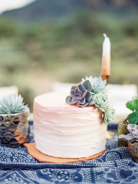 Succulent Wedding Cakes, Wedding Cake Table Decorations, Garden Cupcakes, Succulent Cake, Mini Wedding Cakes, Southwest Wedding, Classic Wedding Cake, Smooth Cake, Floral Wedding Cakes