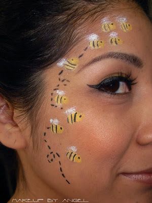 bee Face Paint Bee, Bumblebee Face Paint, Paint Bees Easy, Painted Bees Easy, Bee Face Painting, Bee Makeup Look, Bumble Bee Face Paint, Bumblebee Makeup, Bee Face Paint