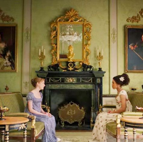 Some of these homes were also featured in The Crown, The Favourite, and Pride and Prejudice. Wilton House, Lancaster House, Regency Decor, Rococo Furniture, Purple Wisteria, Regency Era Fashion, French Rococo, Casa Vintage, Regency Era