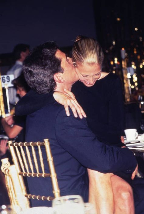 JFK Jr. and Carolyn Bessette-Kennedy style: The New York couple’s coolest looks | London Evening Standard 90s Couples, Carolyn Bessette, Jfk Jr, The Love Club, Priscilla Presley, Audrey Hepburn, Marilyn Monroe, Couple Goals, Rocker