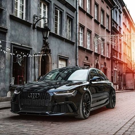 Audi ®S6 Sedan Performance (600hp, V8 4.0 TwinTurbo) Mythos black metallic / black optics / all black everything Performance 0-100kmh: around 3.4 seconds Audi Sedan, Audi Rs6 Avant, Rs6 Avant, Luxury Cars Audi, Black Audi, Luxury Car Brands, Sedan Cars, Audi S6, Audi Rs6