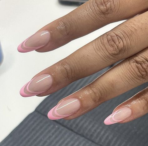 @Nailedbyjl on insta 🫶🏽 Nail Designs Round Shape, Almond Nails Black Women, Drippy Nails, Basketball Shoot, Grad Nails, Almond Nails Pink, Rounded Acrylic Nails, Pale Pink Nails, Cute Pink Nails