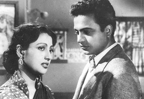 Suchitra Sen and Uttam Kumar Uttam Kumar, Suchitra Sen, Satyajit Ray, Old Film Stars, Bollywood Cinema, Vintage Bollywood, Madhuri Dixit, Indian Movies, Film Industry