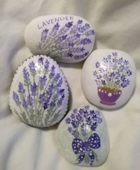 Rock Painting Flowers, Lavender Paint, Rock Painting Tutorial, Rock Flowers, Joy Art, Rock And Pebbles, Painted Rocks Craft, Rock Painting Ideas Easy, Rock Painting Patterns