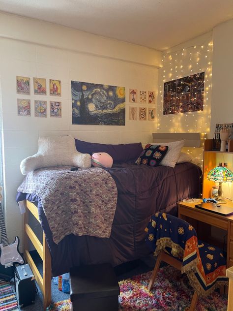 College Dorm Room Inspiration, Cozy Dorm Room, Dream Dorm, App State, Crochet Decor, College Dorm Room Decor, Dorm Inspo, Dorm Room Designs, Dorm Room Ideas