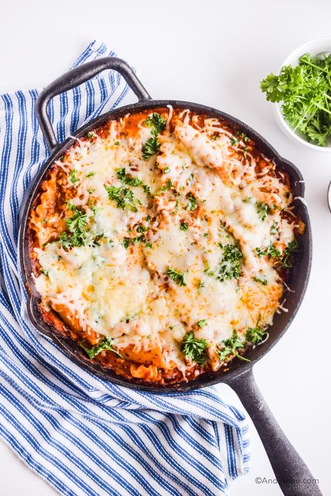 Skillet Lasagna One Skillet Lasagna, Skillet Vegetable Lasagna, Healthy Skillet Lasagna, Skillet Lasagna Easy, 30 Minute Skillet Lasagna, Healthy Banana Split, Healthy Breakfast Toast, Oven Baked Chicken Legs, Skillet Lasagna